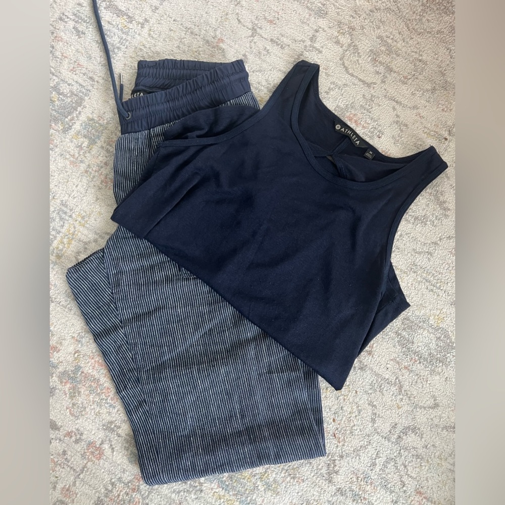 2 piece Athleta outfit! Navy tank + navy striped linen pants